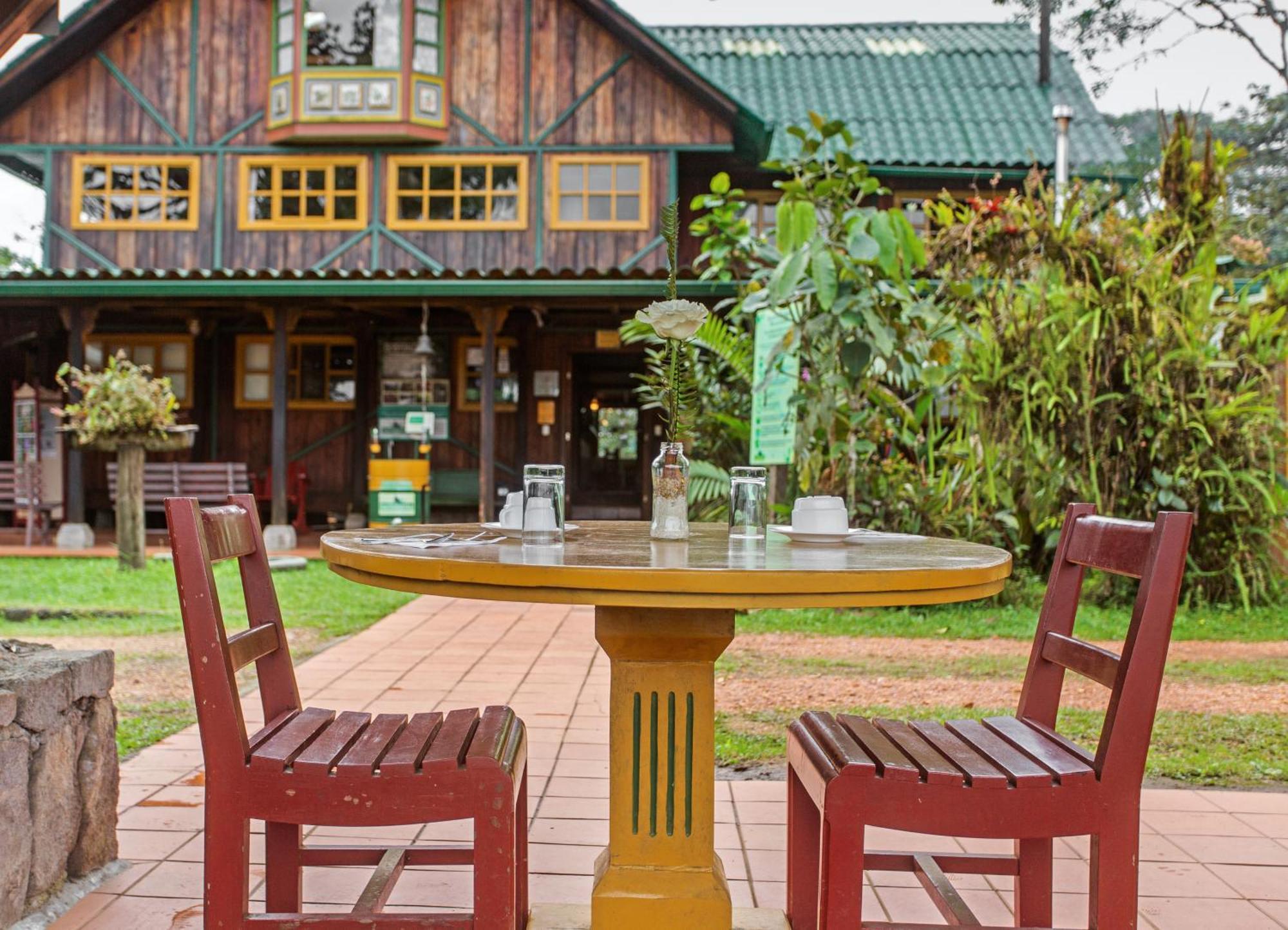 萨查塔米亚山林小屋 明多 外观 照片